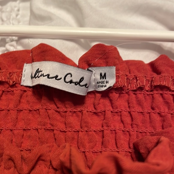 NWOT - Size medium - Culture Code - dress - Picture 4 of 9